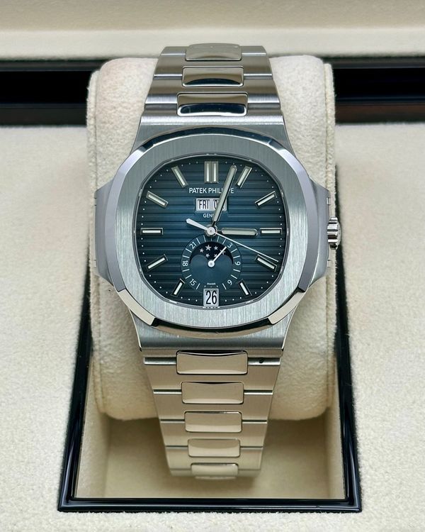Rolex Nautilus (5726/1A-014)