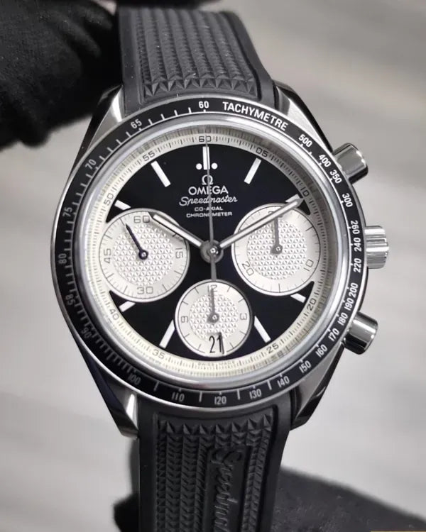 Omega Speedmaster (326.32.40.50.01.002)