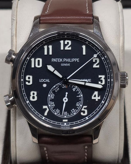2022 Patek Philippe Calatrava Pilot Travel Time 42MM Blue Dial Leather Strap (5524G-001)