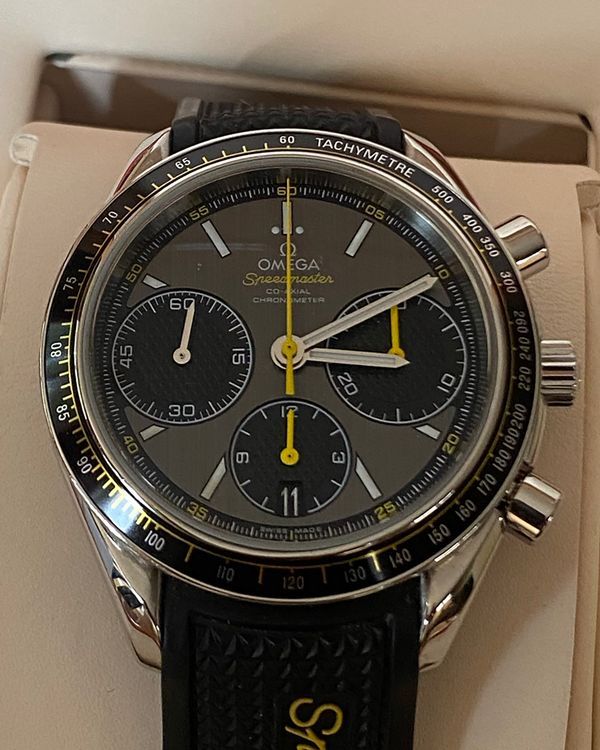 No Reserve - Omega Speedmaster (326.32.40.50.06.001)