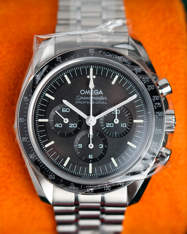 No Reserve - Omega Speedmaster Professional Moonwatch (310.30.42.50.01.002)