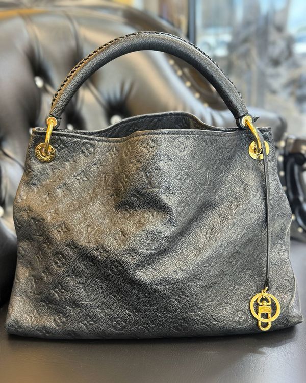 Louis Vuitton Bag