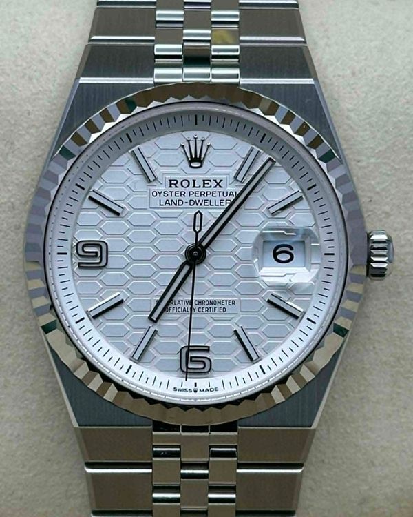 Rolex Land-Dweller (127234)