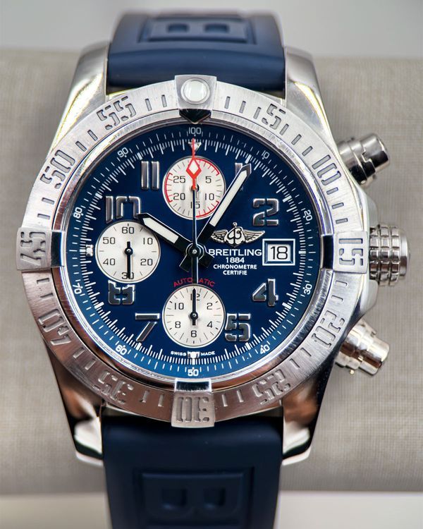 No Reserve - Breitling Avenger II 43MM Blue Dial Rubber Strap (A13381)