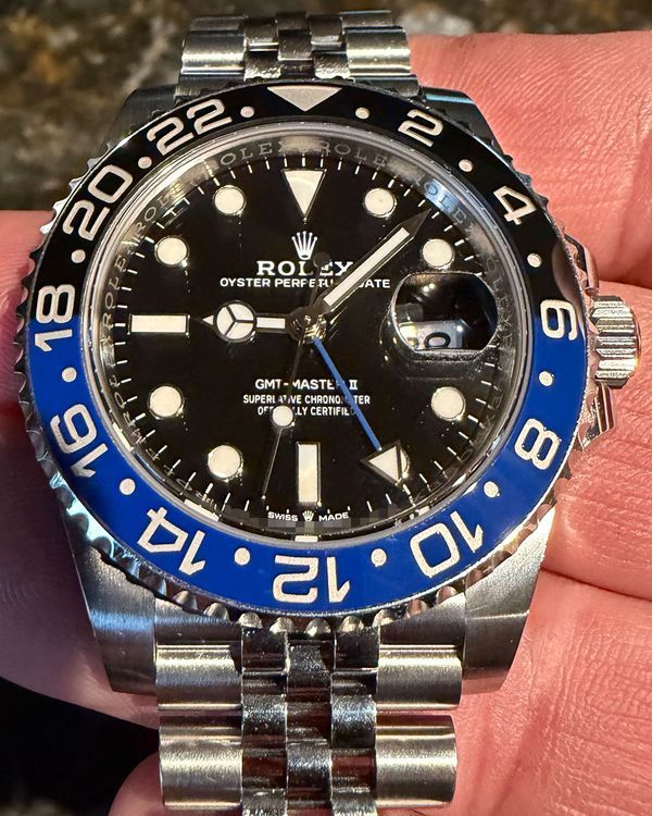 Rolex GMT-Master II "Batgirl" 40MM Black Dial Jubilee Bracelet (126710BLNR)
