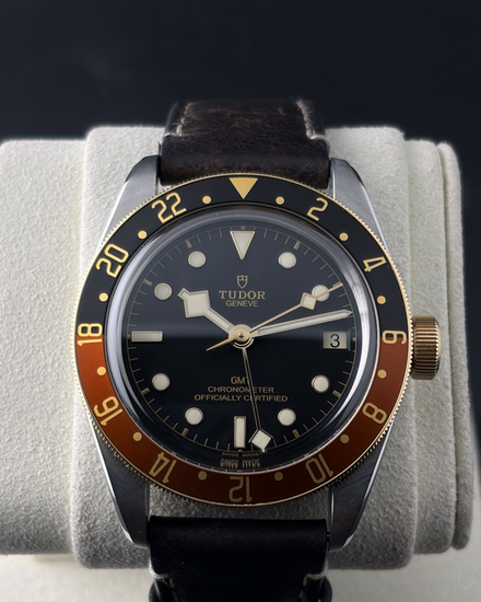 No Reserve - 2025 Tudor Black Bay S&G GMT "Rootbeer" 41MM Black Dial Leather Strap (79833MN)
