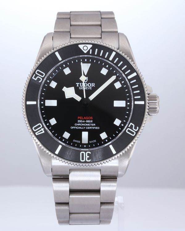 No Reserve - 2025 Tudor Pelagos 39MM Black Dial Titanium Bracelet (25407N)