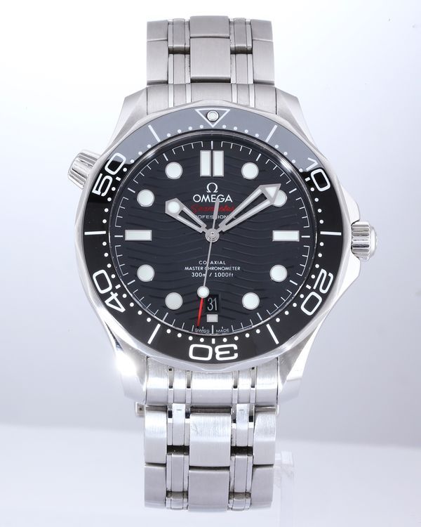 No Reserve - 2022 Omega Seamaster Diver 300M 42MM Black Dial Steel Bracelet (210.30.42.20.01.001)
