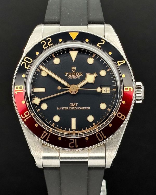 No Reserve - 2025 Tudor Black Bay '58 GMT "Coke" 39MM Black Dial Rubber Strap (7939G1A0NRU)