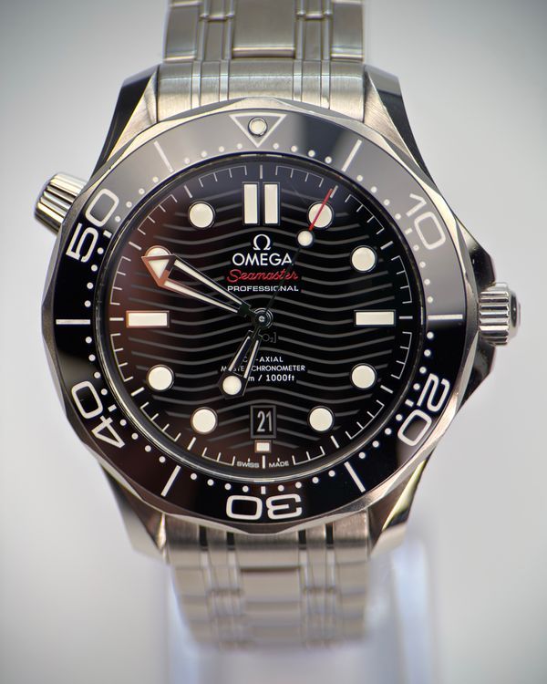 Omega Seamaster Diver 300M 42MM Black Dial Steel Bracelet (210.30.42.20.01.001)