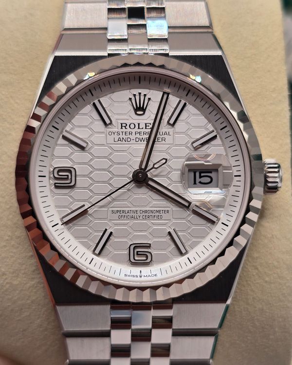 2026 Rolex Land-Dweller 36MM White "Honeycomb" Dial Flat Jubilee Bracelet (127234)