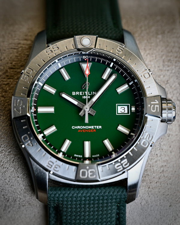 2026 Breitling Avenger 42MM Green Dial Leather Strap (A17328101L1X1)
