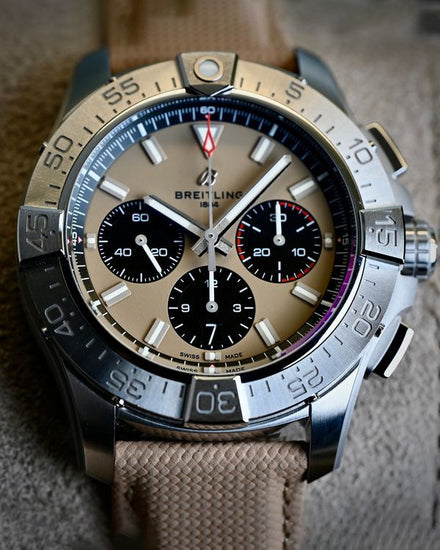2026 Breitling Avenger B01 Chronograph 44MM Beige Dial Leather Strap (AB0147101A1X1)