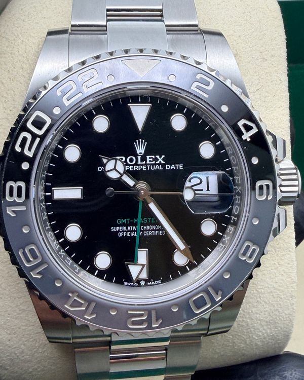 2026 Rolex GMT-Master II "Bruce Wayne" 40MM Black Dial Oyster Bracelet (126710GRNR)