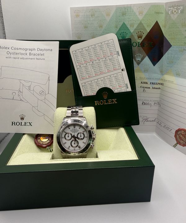 2007 Rolex Cosmograph Daytona 40MM White Dial Oyster Bracelet (116520)