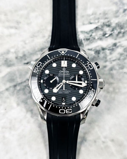 No Reserve - 2019 Omega Seamaster Diver 300M 44MM Black Dial Rubber Strap (210.32.44.51.01.001)