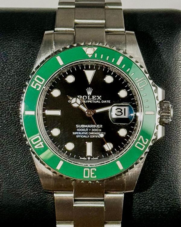 Rolex Submariner (126610LV)