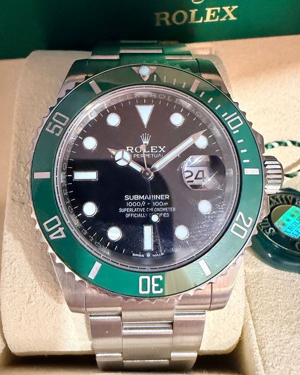 2022 Rolex Submariner Date "Starbucks" 41MM Black Dial Oyster Bracelet (126610LV)