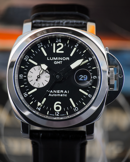 No Reserve - 2006 Panerai Luminor GMT 44MM Black Dial Leather Strap (PAM00088)