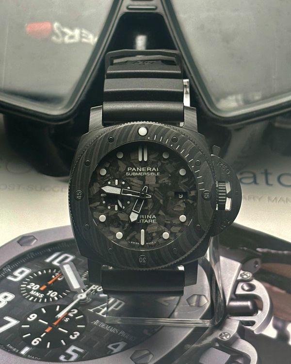 2021 Panerai Submersible 47MM Black Dial Rubber Strap (PAM00979)
