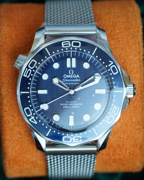 2026 Omega Seamaster Diver 300M "James Bond 60th Anniversary" 42MM Blue Dial Steel Bracelet (210.30.42.20.03.002)