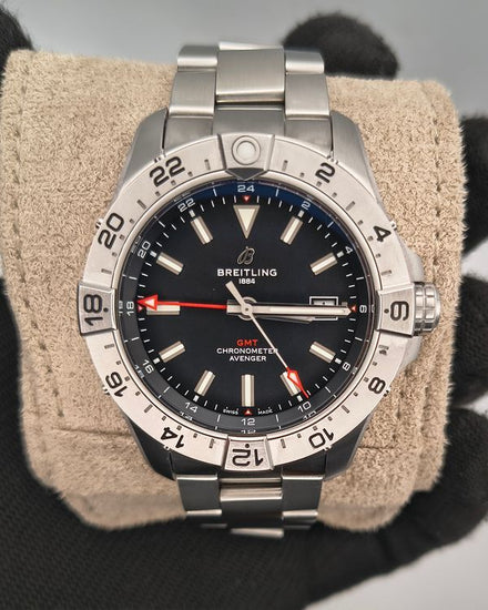 Breitling Avenger 44MM Black Dial Steel Bracelet (A32320101B1A1)