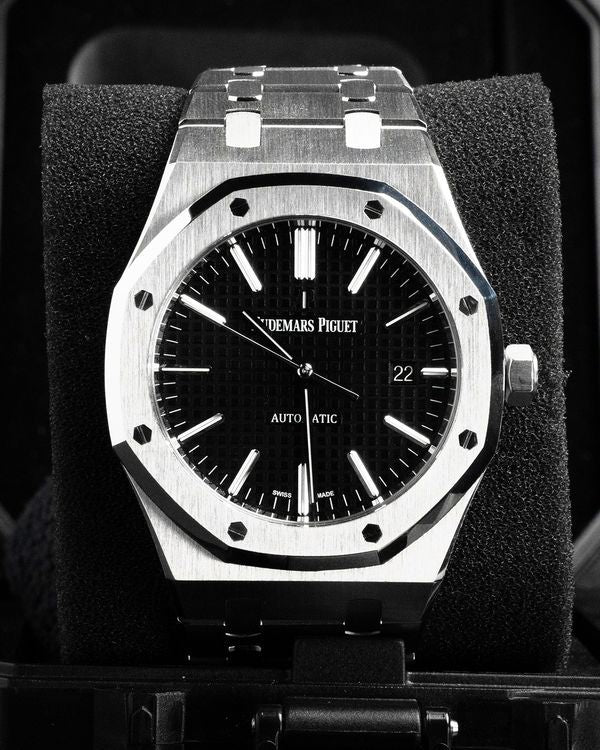 2017 Audemars Piguet Royal Oak 41MM Black Dial Steel Bracelet (15400ST.OO.1220ST.01)