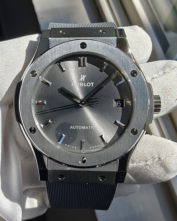 Hublot Classic Fusion (511.NX.7071.RX)