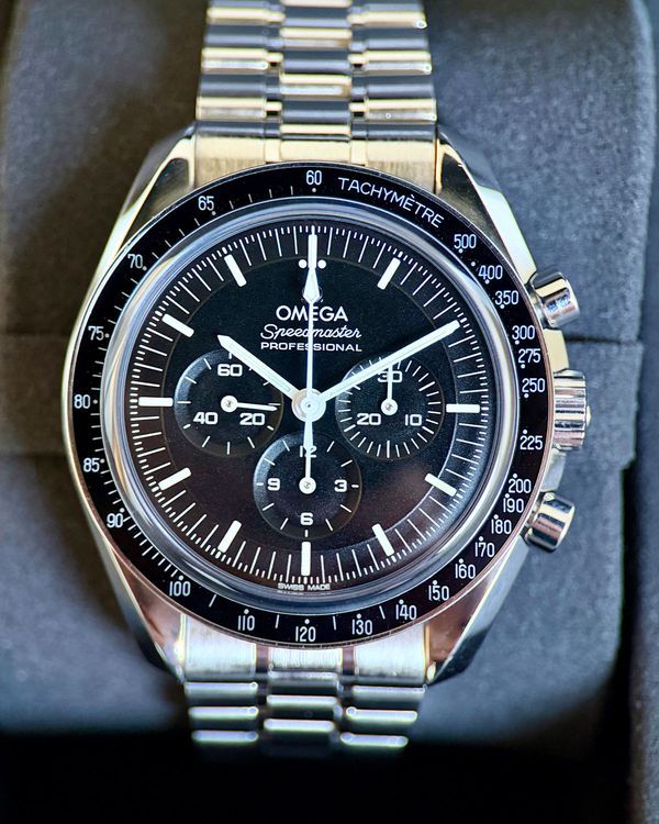 2023 Omega Speedmaster Professional Moonwatch 42MM Black Dial Steel Bracelet (310.30.42.50.01.002)
