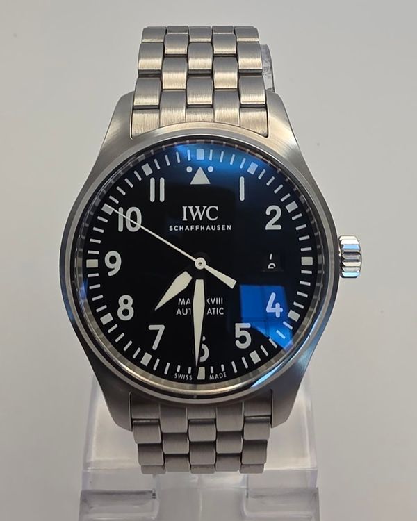 No Reserve - IWC Schaffhausen Pilot Mark XVIII 40MM Black Dial Steel Bracelet (IW327015)