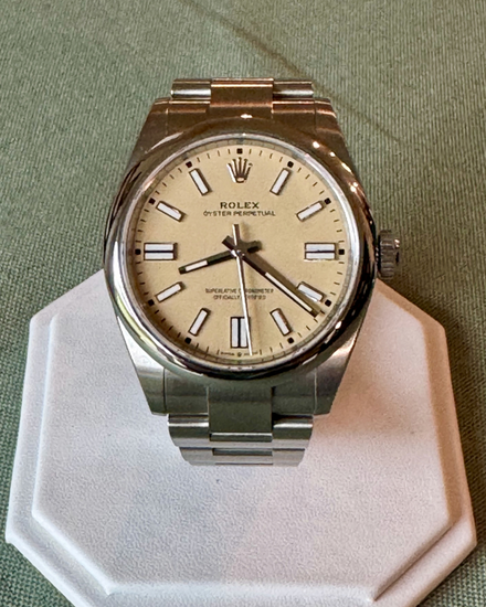 2026 Rolex Oyster Perpetual 41MM Beige Dial Oyster Bracelet (134300)