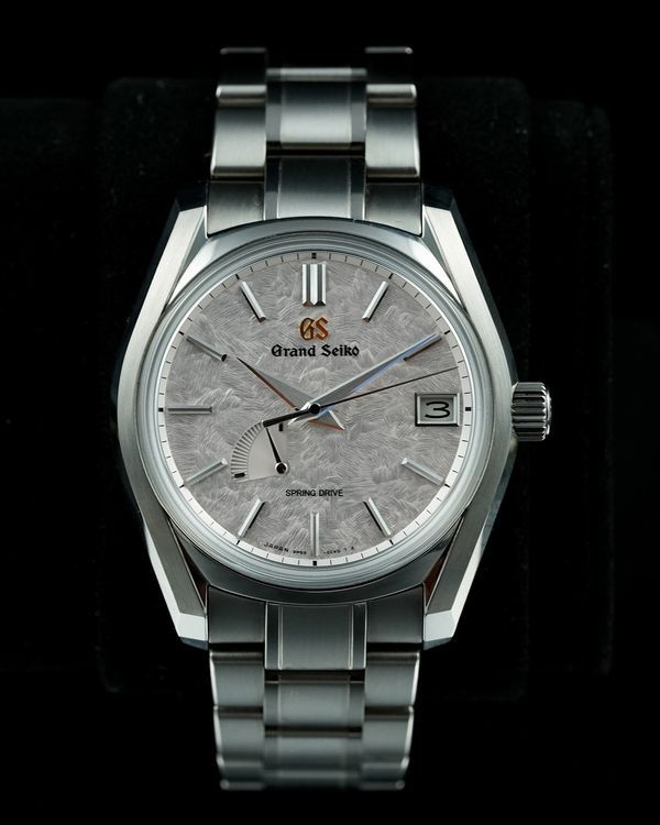 2021 Grand Seiko Heritage “Shunbun” 40MM Pink Dial Titanium Bracelet (SBGA413)