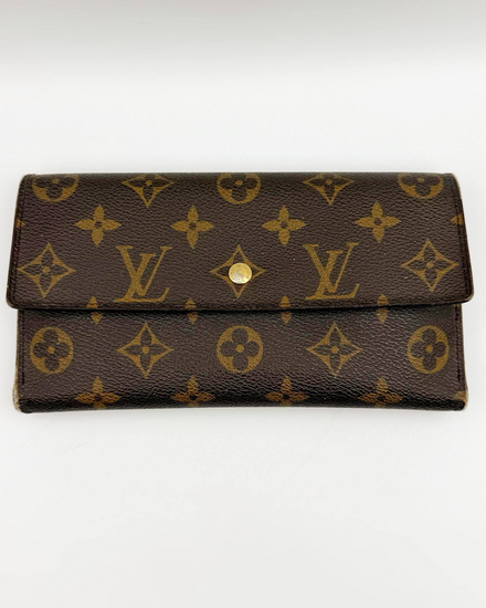 Louis Vuitton Monogram LV Monogram Sarah Wallet Card Brown Canvas Gold-Tone Hardware (LV Monogram)
