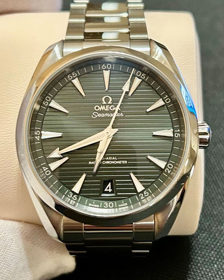 No Reserve - Omega Seamaster Aqua Terra 150M 41MM Green Dial Steel Bracelet (220.10.41.21.01.001)