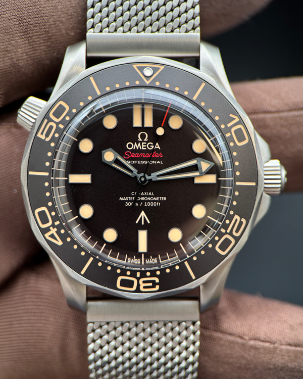2022 Omega Seamaster Diver 300M 007 Edition 42MM Brown Dial Titanium Bracelet (210.90.42.20.01.001)