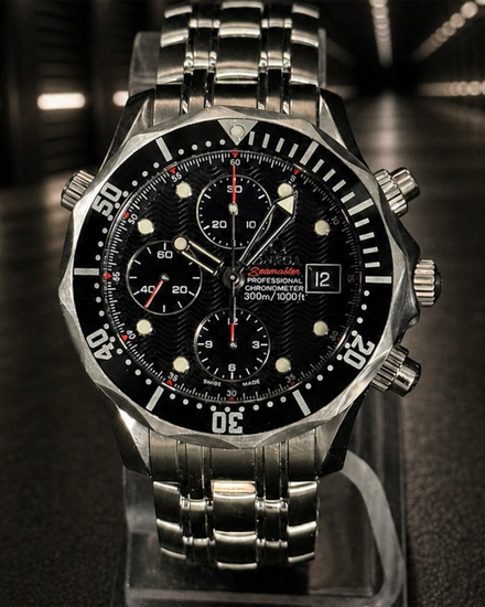 No Reserve - 2021 Omega Seamaster Diver 300M Chronograph 41.5MM Black Dial Steel Bracelet (213.30.42.40.01.001)