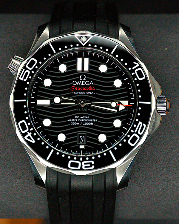 2025 Omega Seamaster Diver 300M 42MM Black Dial Rubber Strap (210.32.42.20.01.001)