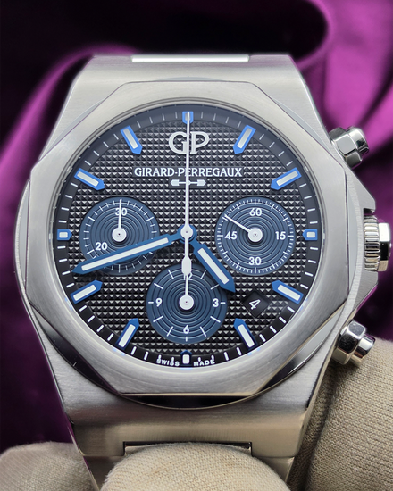 2023 Girard Perregaux Laureato 42MM Black Dial Steel Bracelet (81020-11-631-11A)