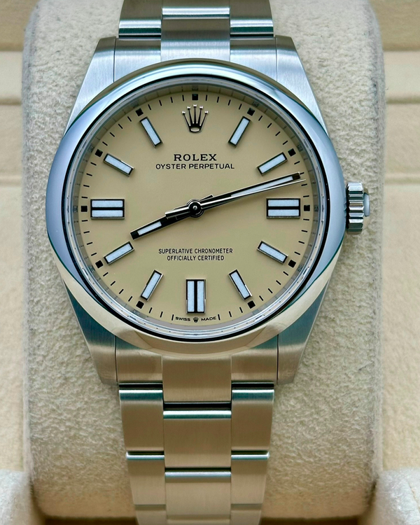 Rolex Oyster Perpetual (134300)