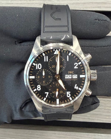 2026 IWC Schaffhausen Pilot Chronograph "APXGP" 41MM Black Dial Rubber Strap (IW388116)
