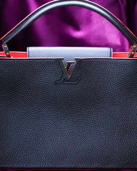 2015 Louis Vuitton Capucines Hand Bag Noir Flamingo Gold-Tone Hardware Leather Strap (M95509)