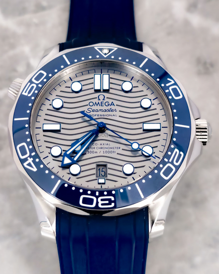 No Reserve - 2024 Omega Seamaster Diver 300M 42MM Grey Dial Rubber Strap (210.32.42.20.06.001)