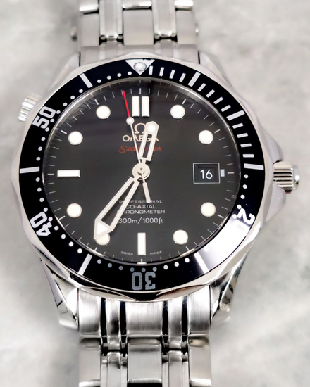 No Reserve - 2019 Omega Seamaster Diver 300M 41MM Black "Wave" Dial Steel Bracelet (212.30.41.20.01.002)