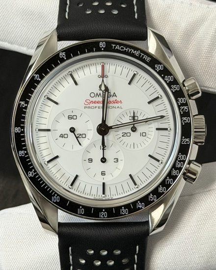 2026 Omega Speedmaster Professional Moonwatch 42MM White Dial Leather Strap (310.32.42.50.04.002)