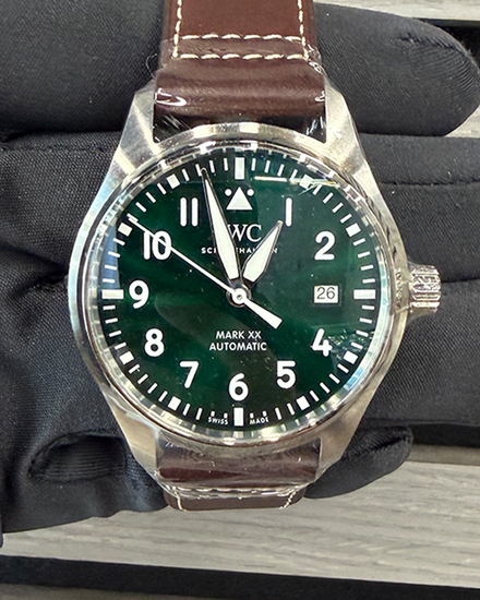 2026 IWC Schaffhausen Pilot Mark XX 40MM Green Dial Leather Strap (IW328205)