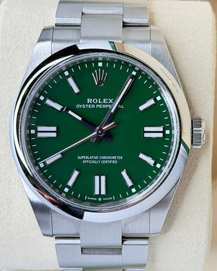 No Reserve - 2025 Rolex Oyster Perpetual 41MM Green Dial Oyster Bracelet (134300)