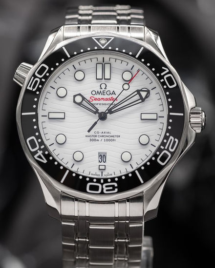 2024 Omega Seamaster Diver 300M 42MM White Dial Steel Bracelet (210.30.42.20.04.001)