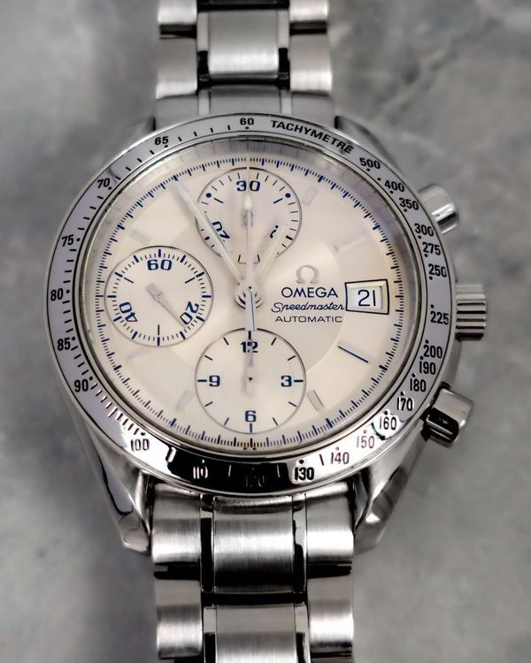 No Reserve - 2002 Omega Speedmaster Date 39MM Silver Dial Steel Bracelet (3513.30.00)