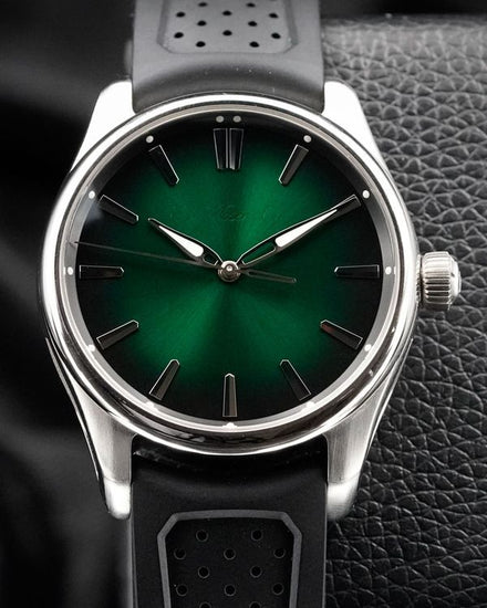 2024 H. Moser & Cie. Pioneer 40MM "Cosmic" Green Dial Rubber Strap (3201-1201)