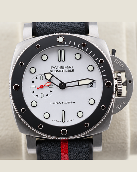 2026 Panerai Submersible Luna Rossa 42MM White Dial Textile Strap (PAM01579)